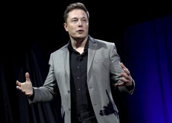 Elon Musk se nombra “Technoking" de Tesla