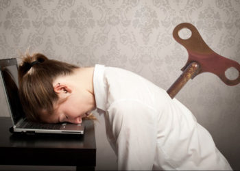 La fatiga de Zoom impacta a casi la mitad de los trabajadores: encuesta