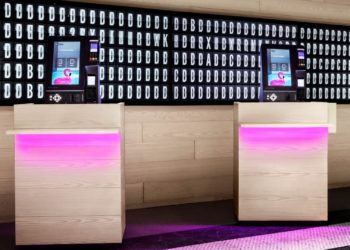 marriott-quioscos-check-in-bajo-contacto