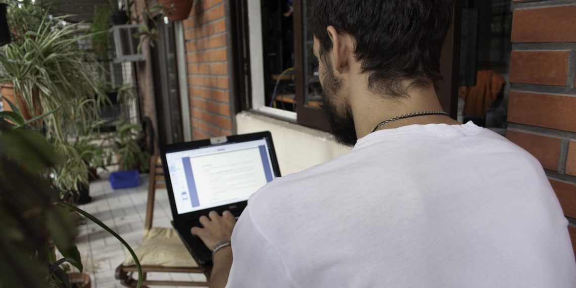 home-office-encuesta-empleados-prefieren-beneficios