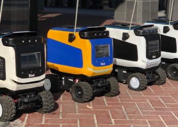 robots-repartidores-de-comida-kiwibot-delivery