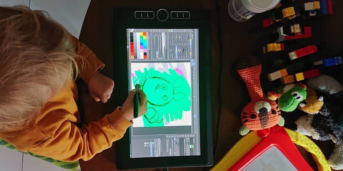 tecnologia-pen-tablet-educacion-a-distancia-wacom