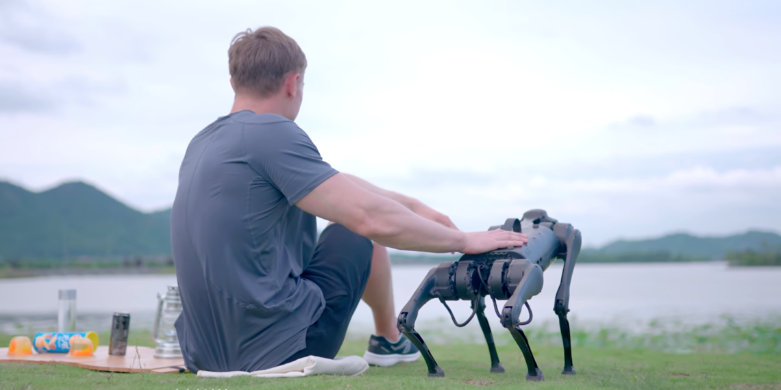 China lanza perro robot a la venta