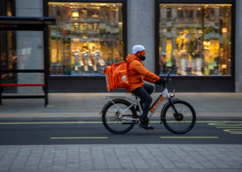 El repartidor, el más importante y el menos escuchado. Hallazgos del seminario “El Futuro del trabajo y derechos laborales”