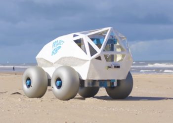 beachbot-robot-microsoft-playas-colillas-cigarro