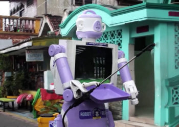 Robot delta delivery basura