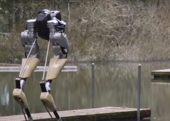 cassie-robot-delivery-entrega-de-alimentos