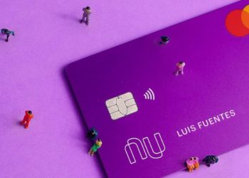 nu-tarjeta-credito-nubank-financiera-nasdaq