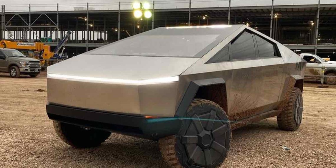 tesla-elon-musk-email-locura-del-delivery