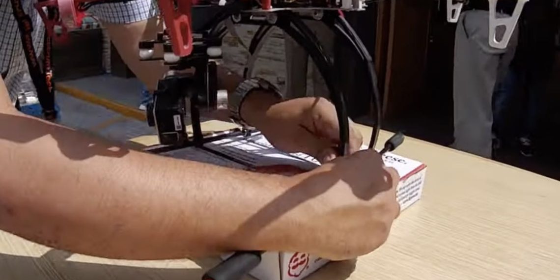 israel-drones-delivery-robots-voladores