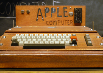 Apple-1