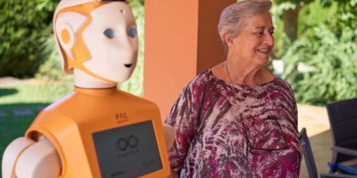 neta-robot-inteligente-adultos-mayores