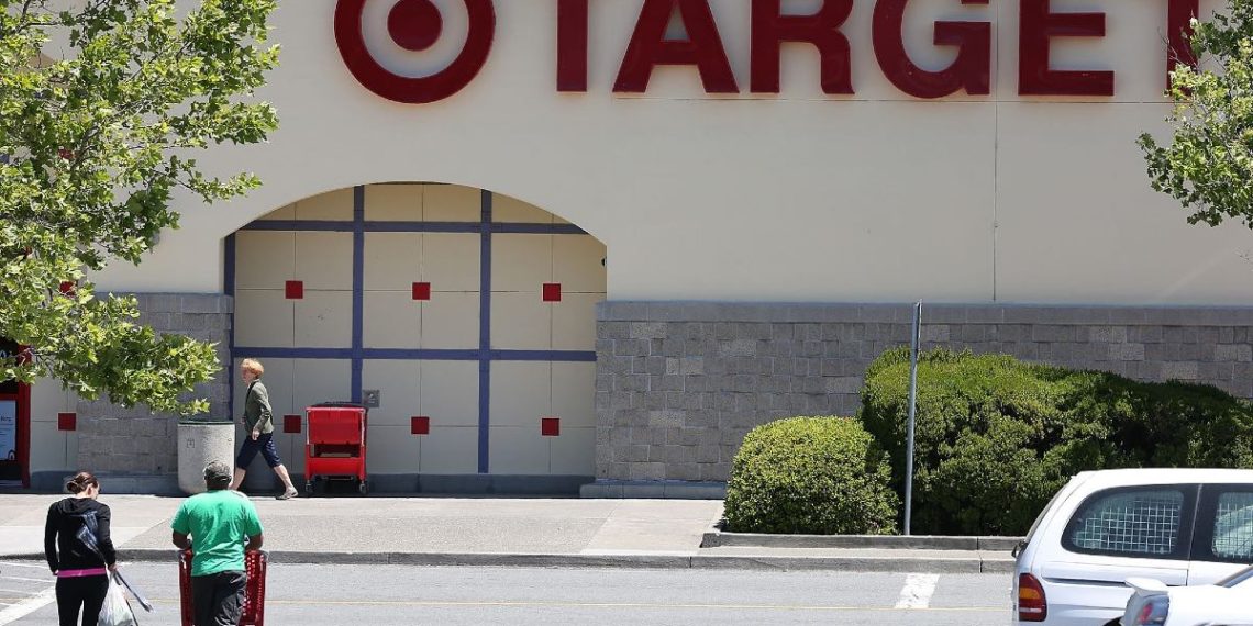 target-tiendas-día-accion-de-gracias 1