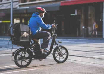 entender-regular-plataformas-digitales-impuestos-delivery