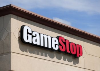 gamestop-nft-equipo-creadores-opensea