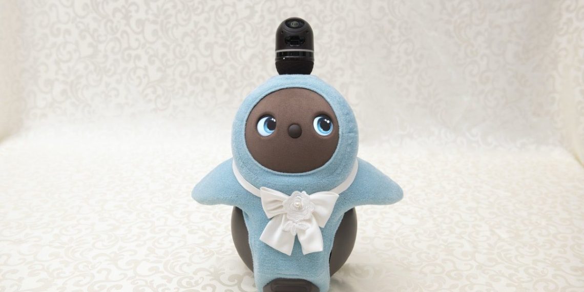 lovot-robots-acompañamiento-atuendos-ceremonias