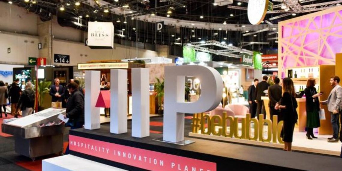 feria-hip-robotica-restauracion-automatizacion-tecnologia 1