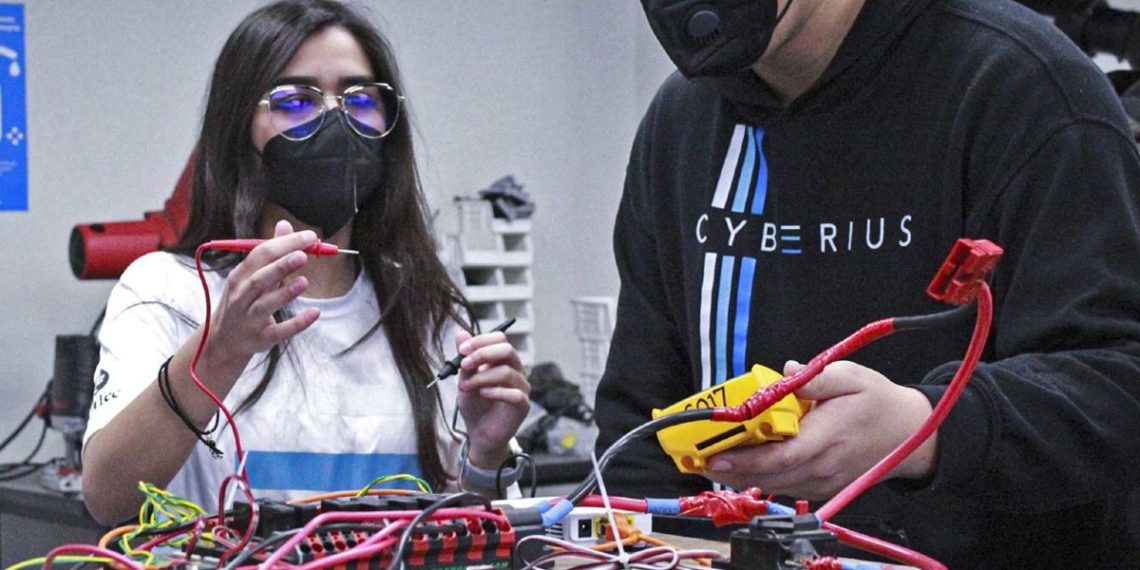 first-competencias-robot-cyberius-equipo-prepa-tec