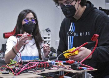 first-competencias-robot-cyberius-equipo-prepa-tec