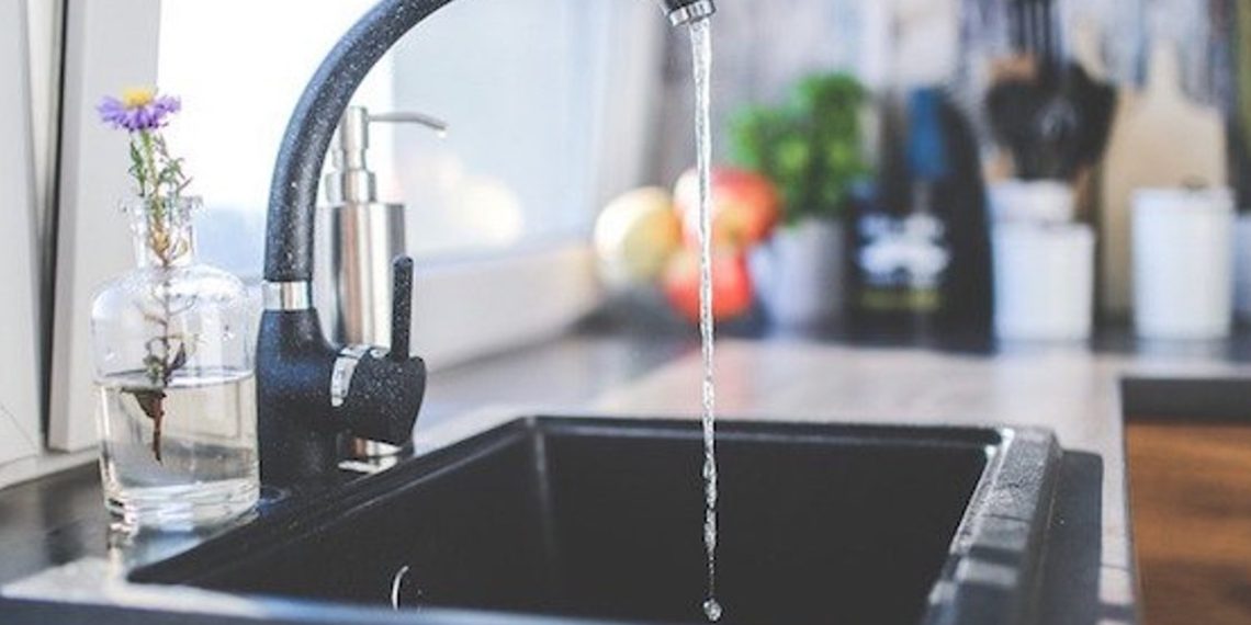 microbots-robots-agua-limpiar-particulas-contaminantes