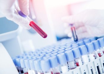 microplasticos-humanos-presencia-sangre-plastico