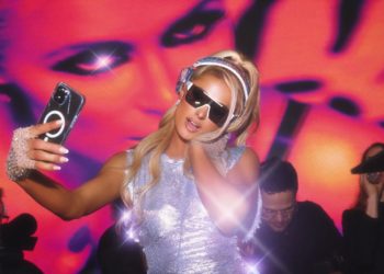 paris-hilton-metaverso-nft-mundo-digital