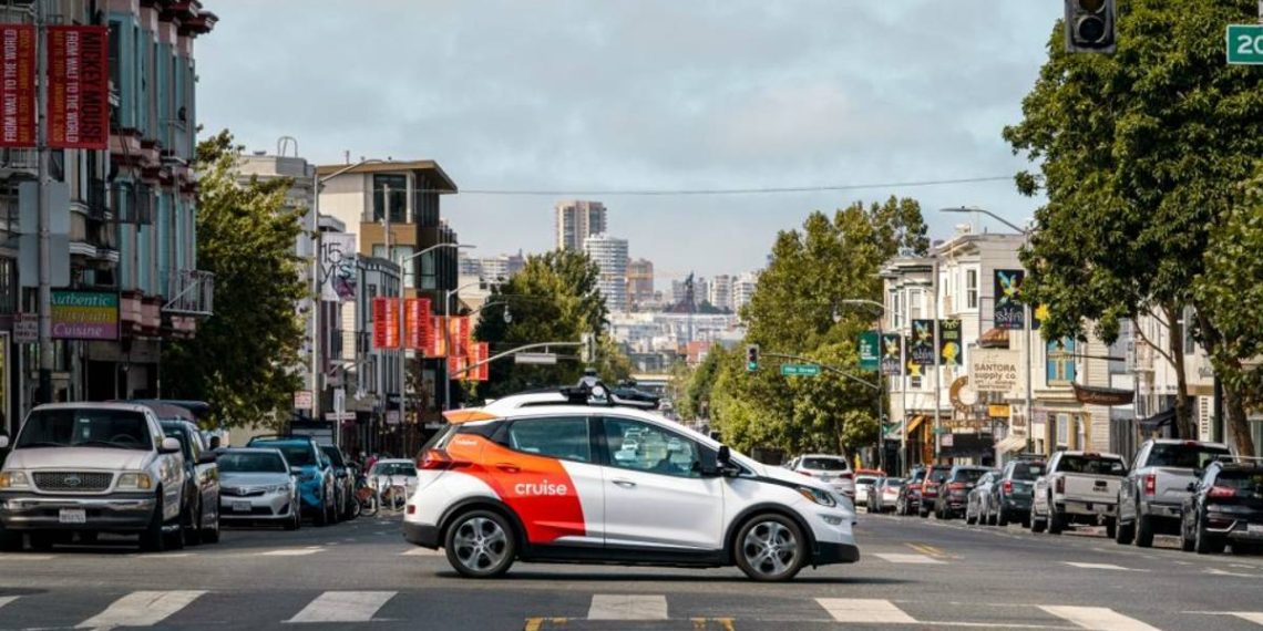 vehiculos-autonomos-cruise-policia-san-francisco 1