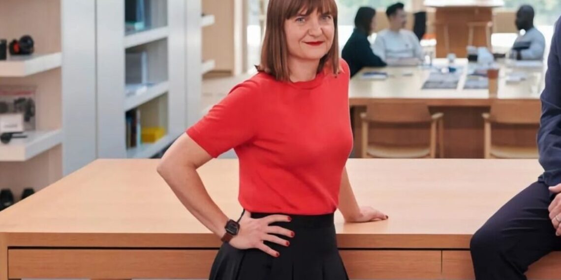 apple-renuncia-evans-hankey-diseño