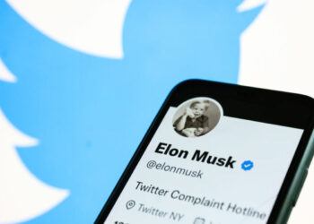 elon-musk-twitter-blue