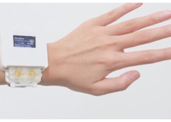 tamagotchi-smartwatch-organismo-vivo