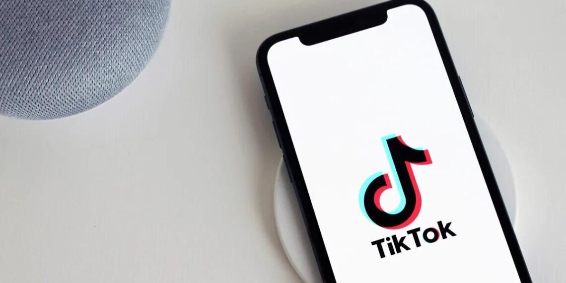tiktok-cine-cartelera-showtimes