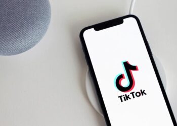 tiktok-cine-cartelera-showtimes