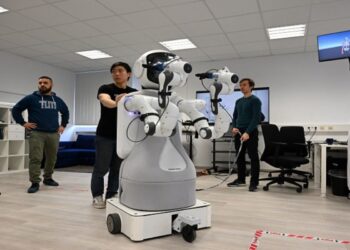 garmi-robot-humanoide-inteligencia-artificial 1