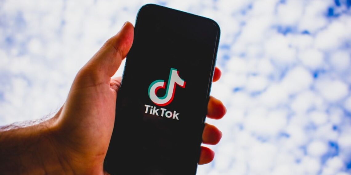 tiktok-limite-contenido-restriccion 1