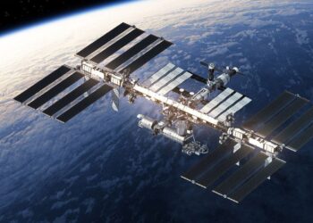 nasa-estacion-espacial-internacional-remolcador 1