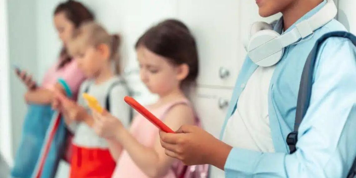 unesco-smartphones-escuelas