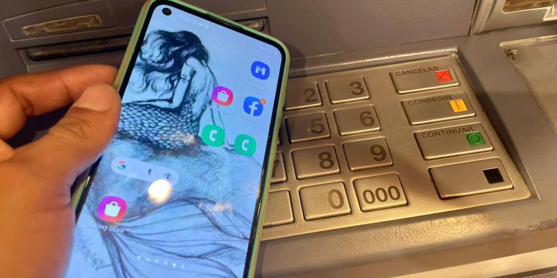 Hay una fuga de usuarios de las apps financieras