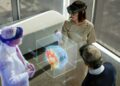 Meta quiere traer hologramas a la realidad