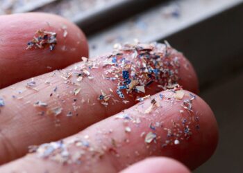 FIX: Tecnología contra los microplásticos