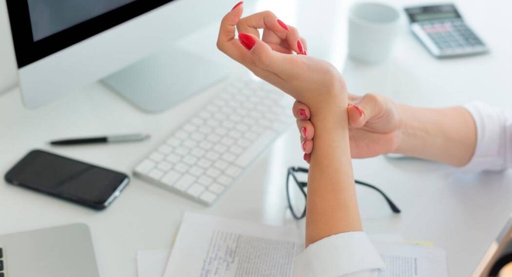 ¿Por qué necesito un mouse ergonómico?