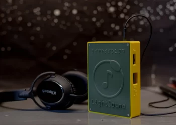 Crean tecnología para que discapacitados visuales vivan el eclipse