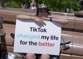 Tiktok podría prohibirse en EU si no cambia de dueño