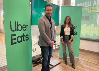 Medio millón de litros de pozole preparan La Casa de Toño y Uber Eats para dar el 15 de septiembre