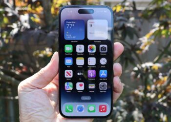 La pantalla del nuevo iPhone abandona la tecnología LCD