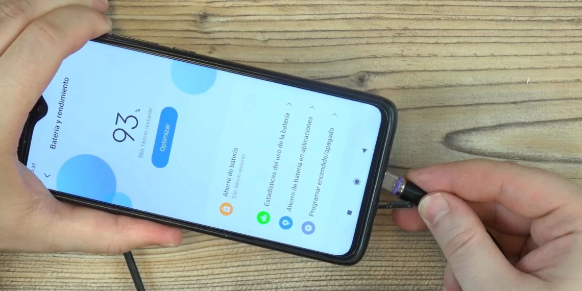 ¿Tu celular carga lento? Este es el truco para cargarlo más rápido