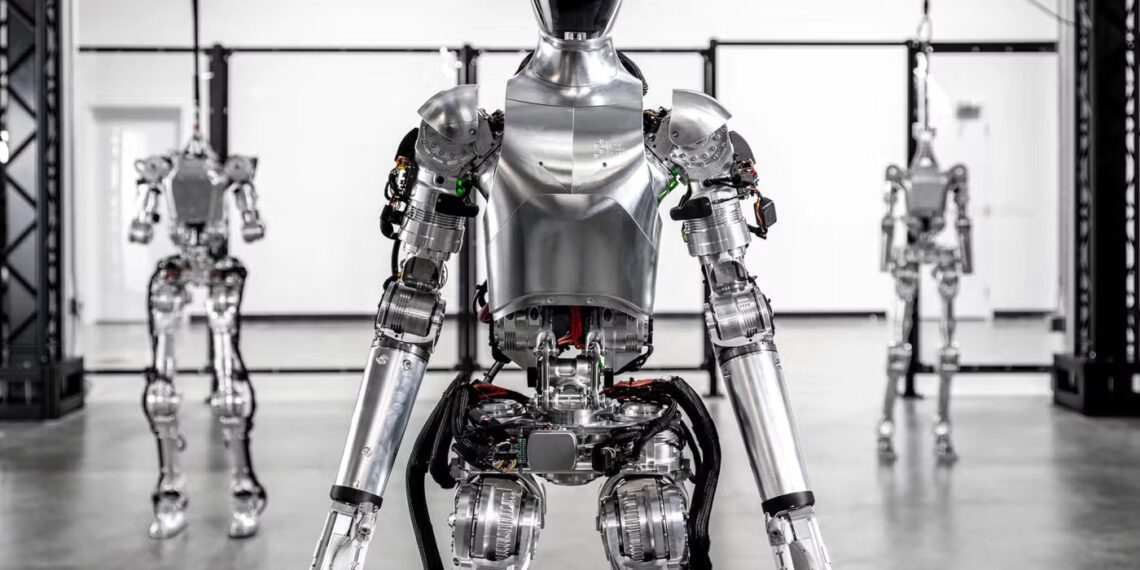 EU autoriza la producción masiva de robots humanoides