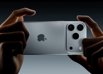 Apple demanda a Youtuber por filtraciones del iPhone 17 Pro